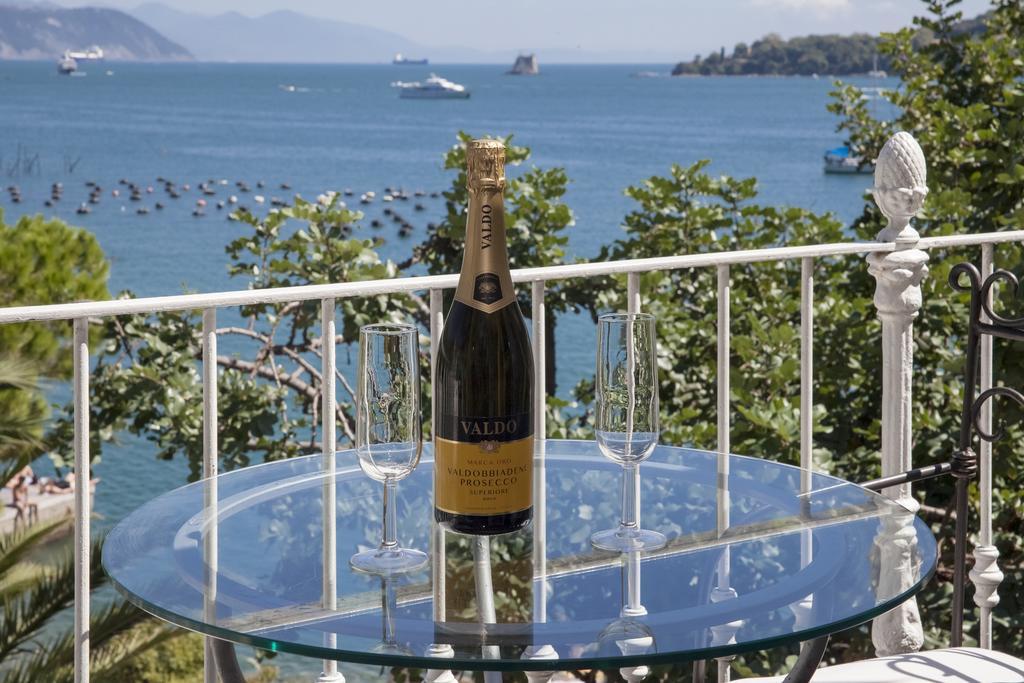 Holiday Home Fiorita بورتوفينيري الغرفة الصورة